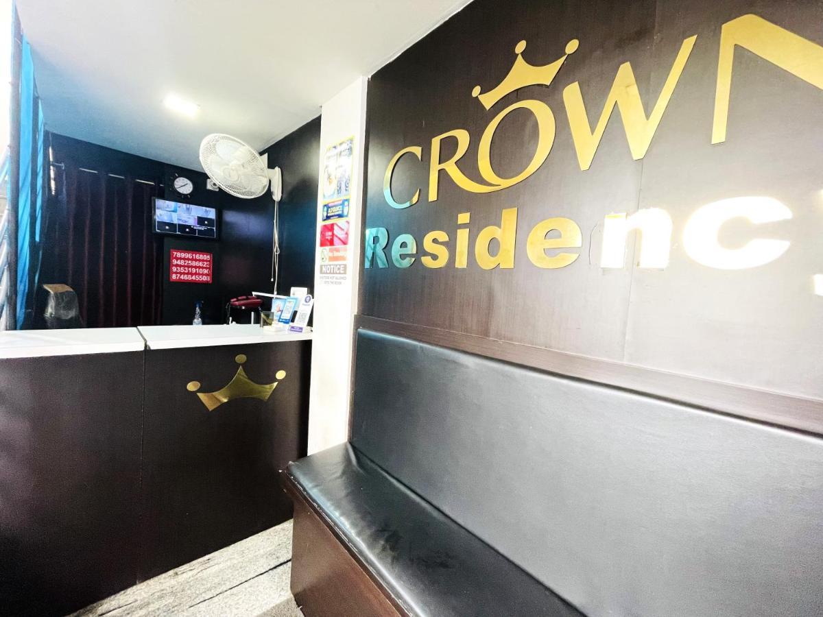 Crown Residency Hotell Mysore Exteriör bild